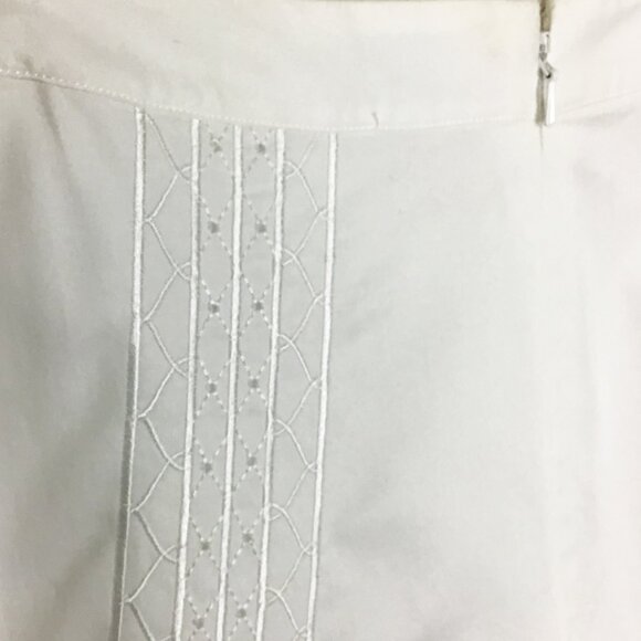 TEMPERLY LONDON Bellanca Embroidered Cotton Poplin Midi Skirt - Picture 11 of 14